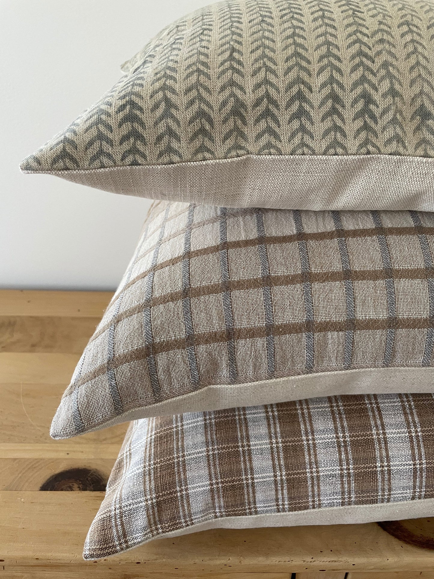 Plaid Pillow Cover.